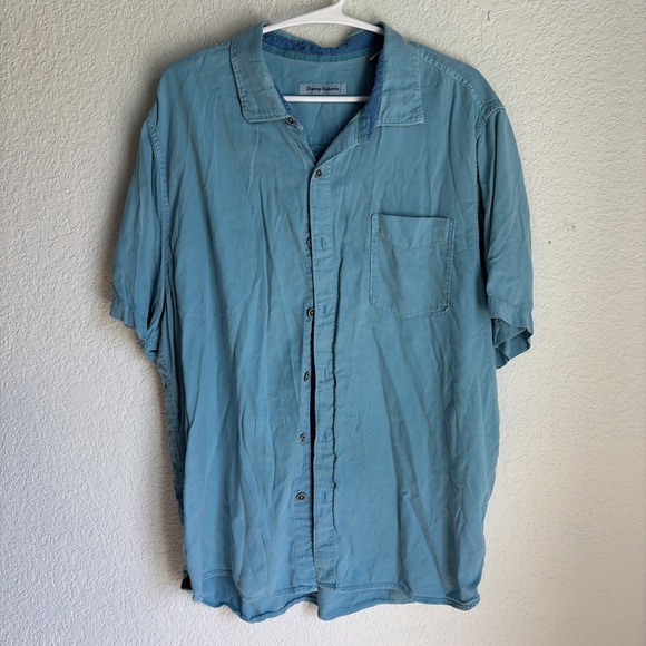 Tommy Bahama Other - Tommy Bahama Men's Beach Vacay Resort Turquoise Blue Button Shirt Size XL